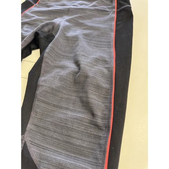 Zella Black/Gray Cropped Workout Pants w/ Coral Piping & Sheer Mesh Legs Medium - Picture 2 of 6